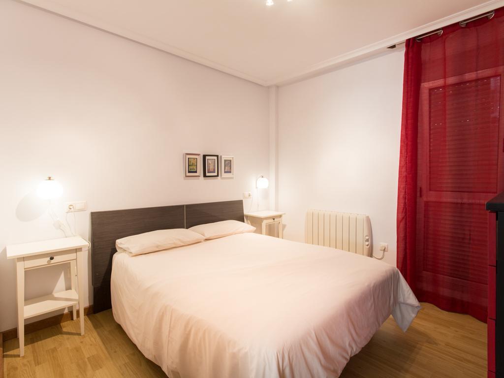 Apartamentos La Balandra De Muros Muros de Nalón エクステリア 写真