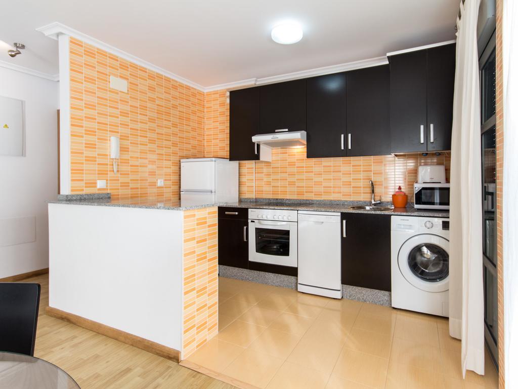 Apartamentos La Balandra De Muros Muros de Nalón エクステリア 写真